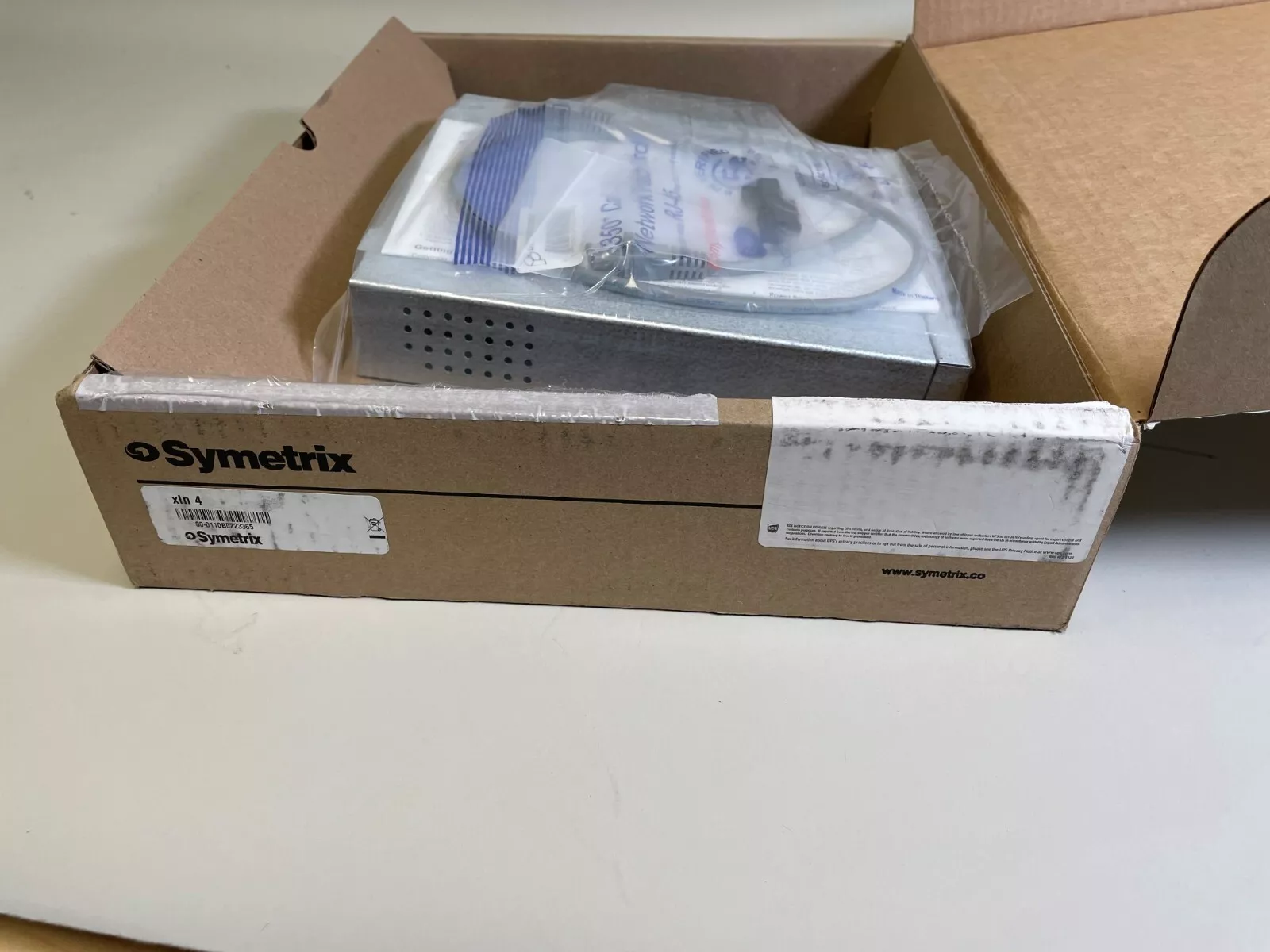 Symetrix XIN 4 Audio Input Dante Expander for Symetrix Systems 4 Mic or line - OPEN BOX - Image 4